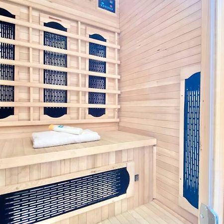 بودابست Stay Cool! Apartment With Sauna And Private Garden المظهر الخارجي الصورة