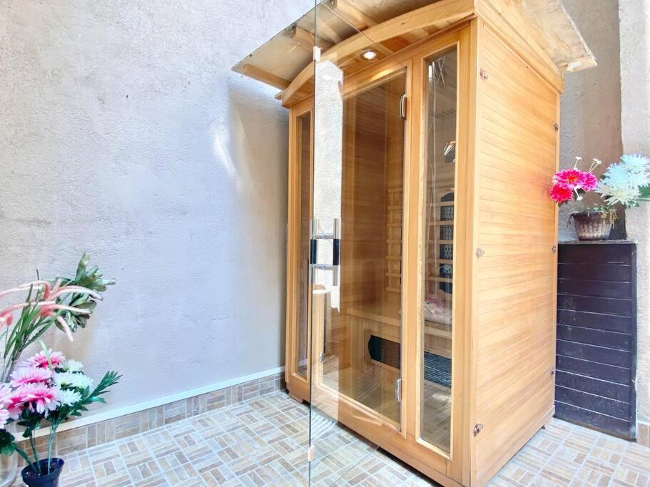 بودابست Stay Cool! Apartment With Sauna And Private Garden المظهر الخارجي الصورة